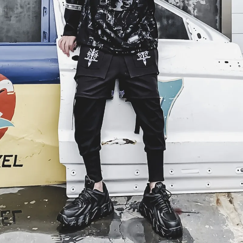 Japanese Streetwear Men Cargo Pants Techwear Baggy Wide Leg Black Jogger Pant Boys Fashion Harem Leisure Personality Trousers
Japanese Streetwear Men Cargo Pants Techwear Baggy Wide Leg Black Jogger Pant Boys Fashion Harem Leisure Personality Trousers