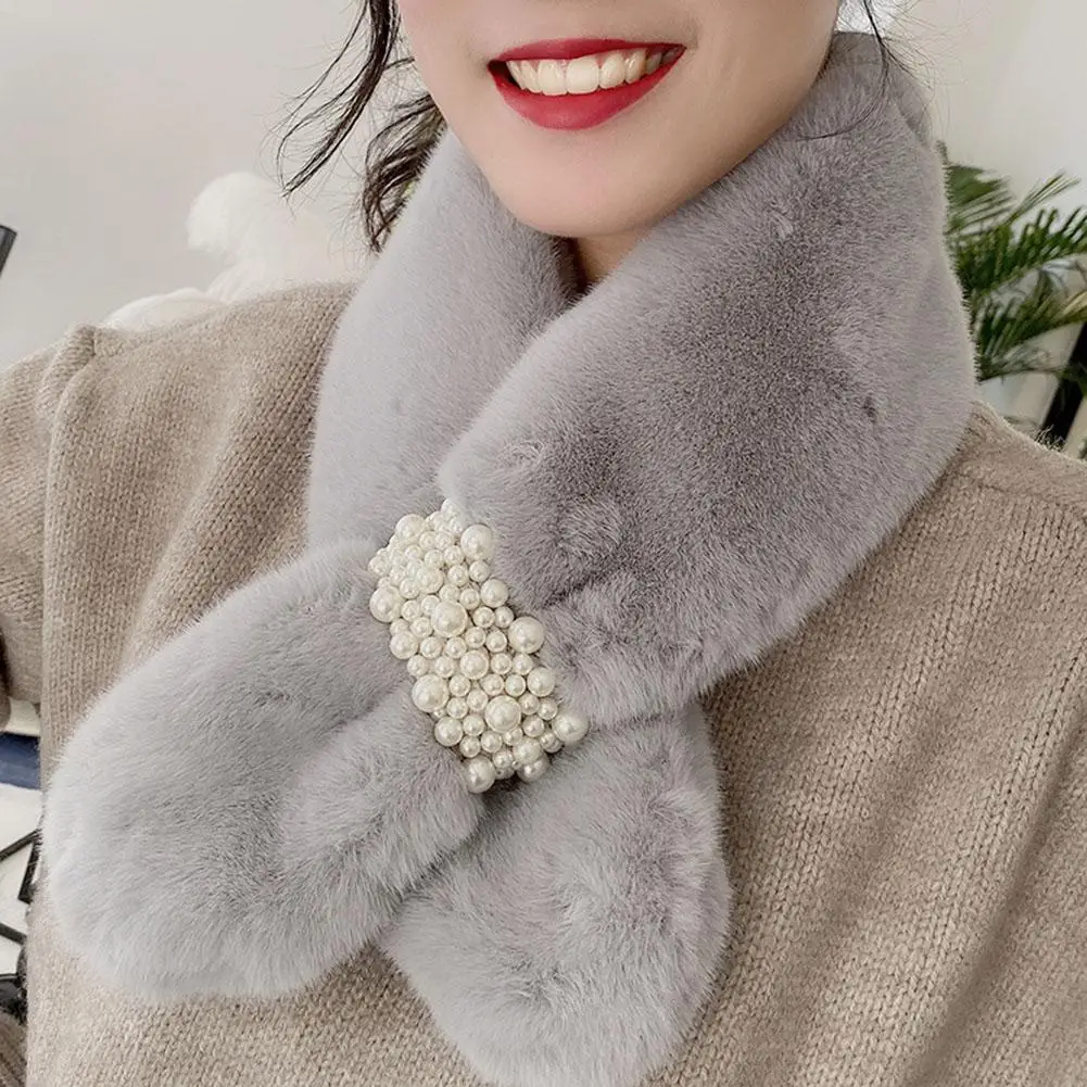 Women Solid Color Warm Faux Pearl Imitation Rabbit Fur Neck Scarf Warmer Wrap Cotton Shawl Woman Warm Necklaces Scarves Scarf
Women Solid Color Warm Faux Pearl Imitation Rabbit Fur Neck Scarf Warmer Wrap Cotton Shawl Woman Warm Necklaces Scarves Scarf