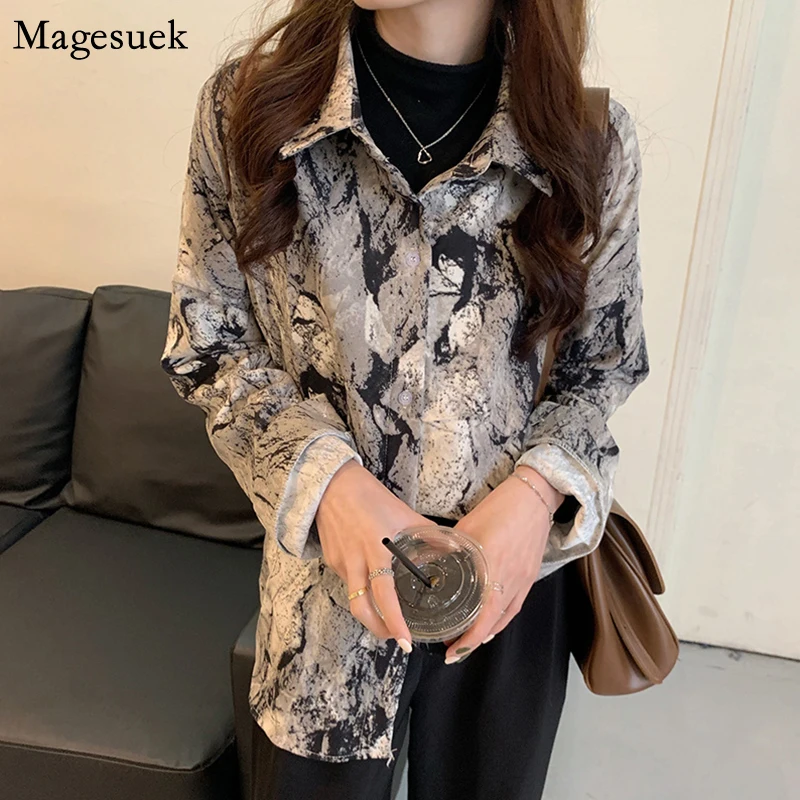 New Spring Long Sleeve Shirt Blouse Women Lapel Button Plus Size Loose Shirt Tops Female Ink Print Vintage Casual Blouses 12939
New Spring Long Sleeve Shirt Blouse Women Lapel Button Plus Size Loose Shirt Tops Female Ink Print Vintage Casual Blouses 12939
