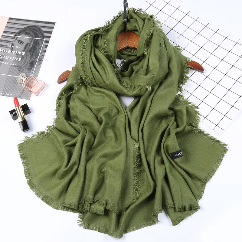 2020 new fashion trend daily female imitation cashmere autumn solid color warm scarf shawl retro
2020 new fashion trend daily female imitation cashmere autumn solid color warm scarf shawl retro