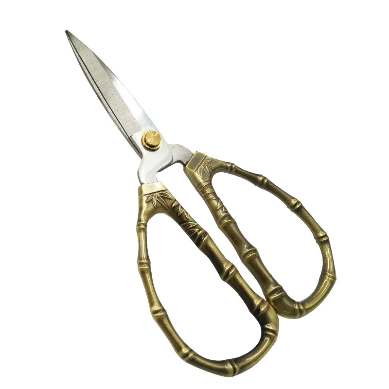 Bamboo Theme Sewing Scissors European Vintage Embroidery for Needlework Fabric Cutter Cross Stitch Craft Yarn Tailor's Scissors
Bamboo Theme Sewing Scissors European Vintage Embroidery for Needlework Fabric Cutter Cross Stitch Craft Yarn Tailor's Scissors