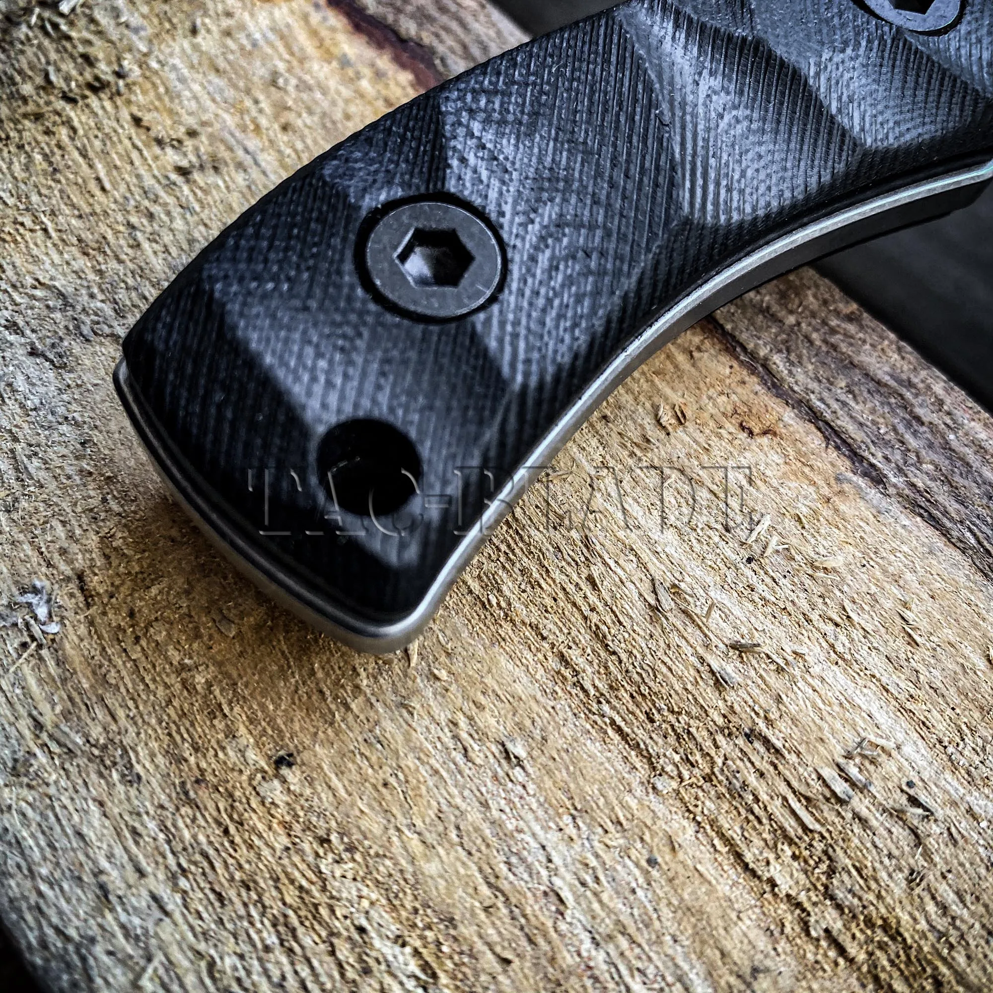 TOP Quality JUNGLE TACTICAL HUNTING BOWIE KNIVES Outdoor Machete TACTICAL HUNTING FIXED BLADE MILITARY COMBAT SURVIVAL Messe
TOP Quality JUNGLE TACTICAL HUNTING BOWIE KNIVES Outdoor Machete TACTICAL HUNTING FIXED BLADE MILITARY COMBAT SURVIVAL Messe