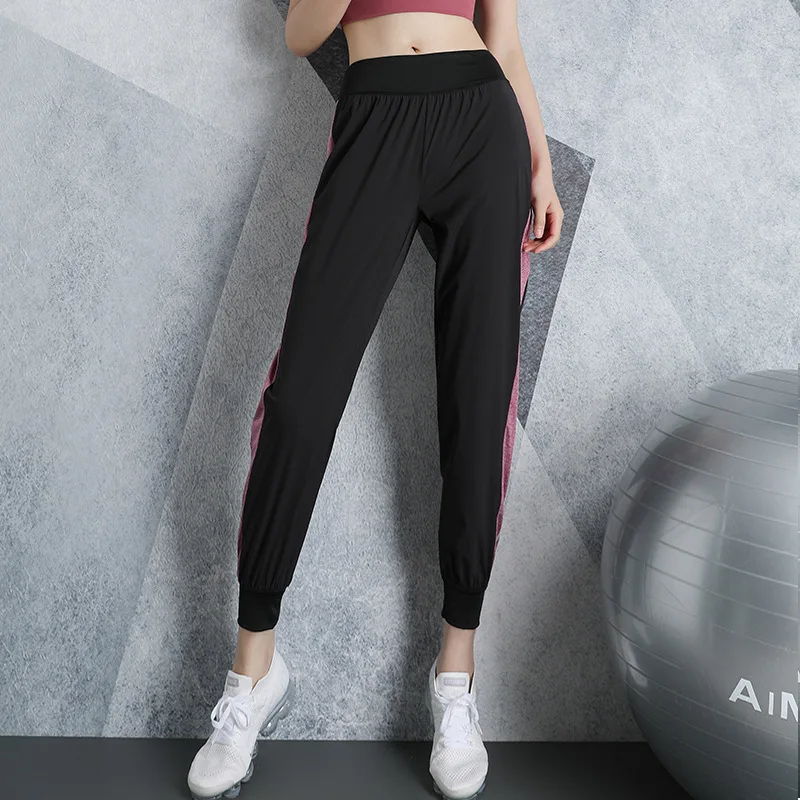 2021 New Arrival Women High Waist Sports Pants Stretchy Loose Trousers Fitness Striped Breathable Quick Dry Running Leggings
2021 New Arrival Women High Waist Sports Pants Stretchy Loose Trousers Fitness Striped Breathable Quick Dry Running Leggings