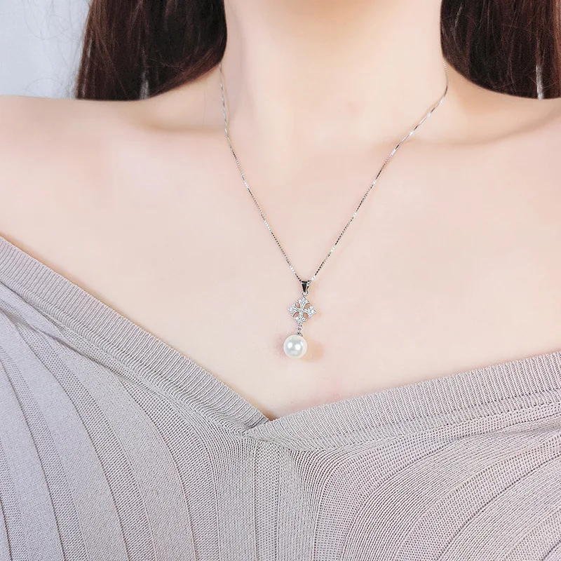 925 Silver Zircon Snowflake Girls Necklace for Womens Christmas Gifts 2019 Fashion CZ Natural Pearl Necklaces New Year Gifts
925 Silver Zircon Snowflake Girls Necklace for Womens Christmas Gifts 2019 Fashion CZ Natural Pearl Necklaces New Year Gifts