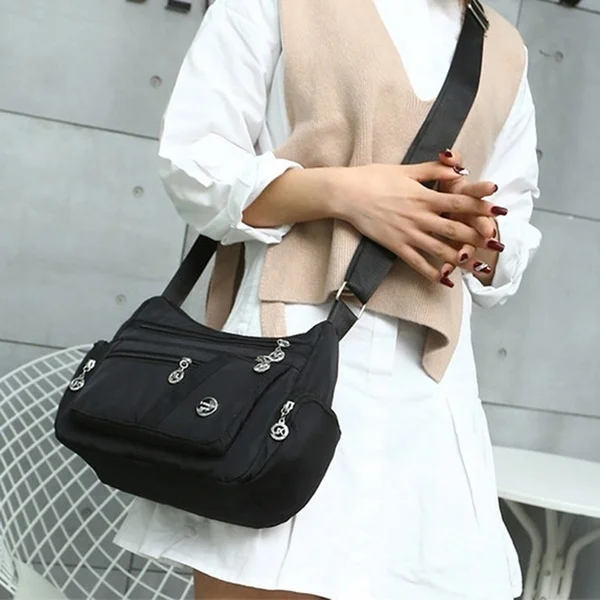2021 Fashion Women Shoulder Messenger Bag Waterproof Nylon Oxford Bag Handbags Large Capacity Travel Bags Purse Wallet
2021 Fashion Women Shoulder Messenger Bag Waterproof Nylon Oxford Bag Handbags Large Capacity Travel Bags Purse Wallet