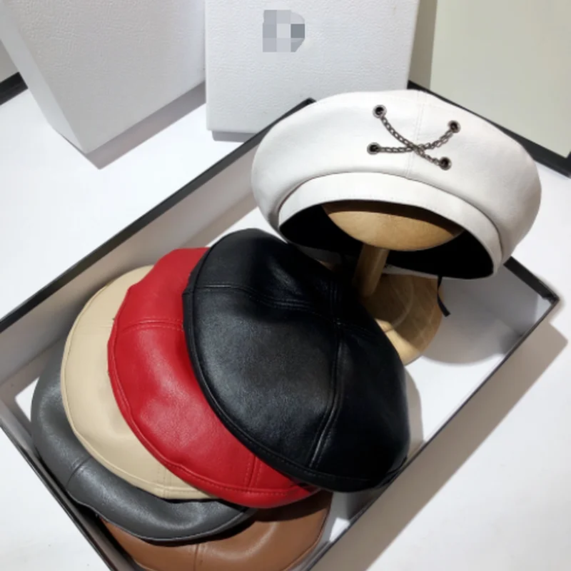 Leather Beret Personalized Men and Women Couple Chain Octagonal Cap Outdoor All-Matching Temperament Painter Cap
Leather Beret Personalized Men and Women Couple Chain Octagonal Cap Outdoor All-Matching Temperament Painter Cap