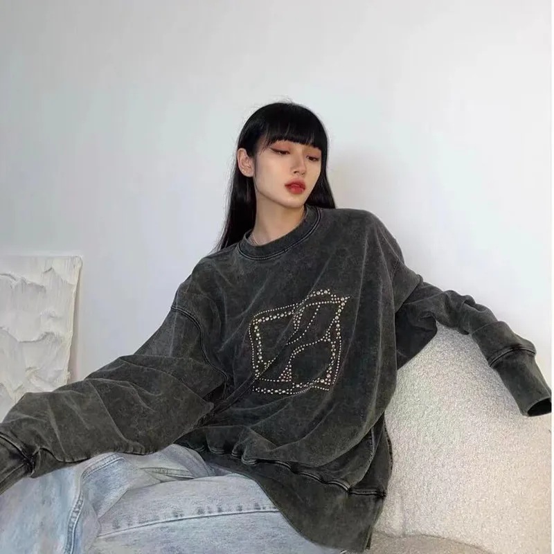 2021 New Spring Autumn Elegant Men Sweatshirt Fashion Cotton Women Pullovers Loose Casual High Street Men Pullovers T1249
2021 New Spring Autumn Elegant Men Sweatshirt Fashion Cotton Women Pullovers Loose Casual High Street Men Pullovers T1249