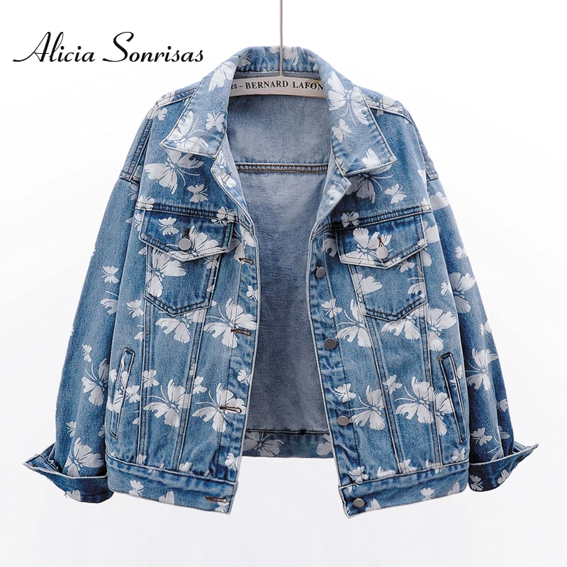 Coats & Jackets
Coats & Jackets