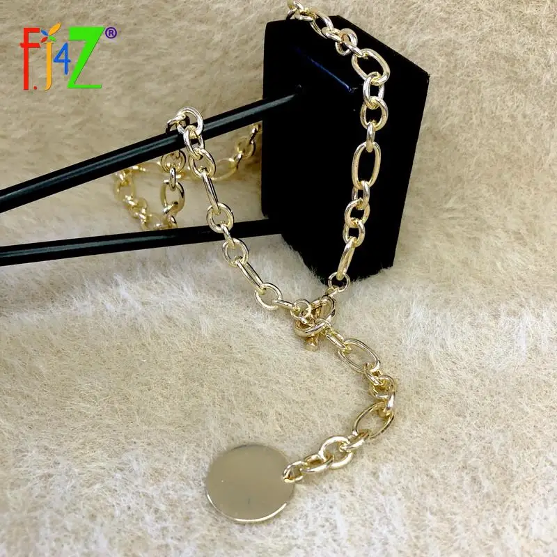 F.J4Z 2021 Trend Necklace Hot Cuban Chain Round Circle Drop Down Pendant Toggle Choker Necklace Lady Gifts цепь на шею
F.J4Z 2021 Trend Necklace Hot Cuban Chain Round Circle Drop Down Pendant Toggle Choker Necklace Lady Gifts цепь на шею