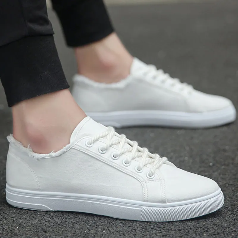 White tennis boys sports shoes 2021 spring classic men's shoes casual shoes flat canvas shoes shoes shoes
White tennis boys sports shoes 2021 spring classic men's shoes casual shoes flat canvas shoes shoes shoes