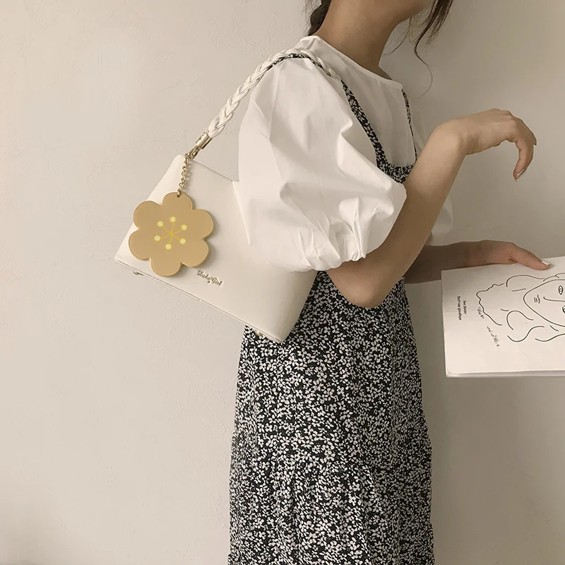 Retro Soft PU Leather Women Small Shoulder Bags Casual Ladies Baguette Armpit Bag Fashion Female Bucket Underarm Purse Handbags
Retro Soft PU Leather Women Small Shoulder Bags Casual Ladies Baguette Armpit Bag Fashion Female Bucket Underarm Purse Handbags