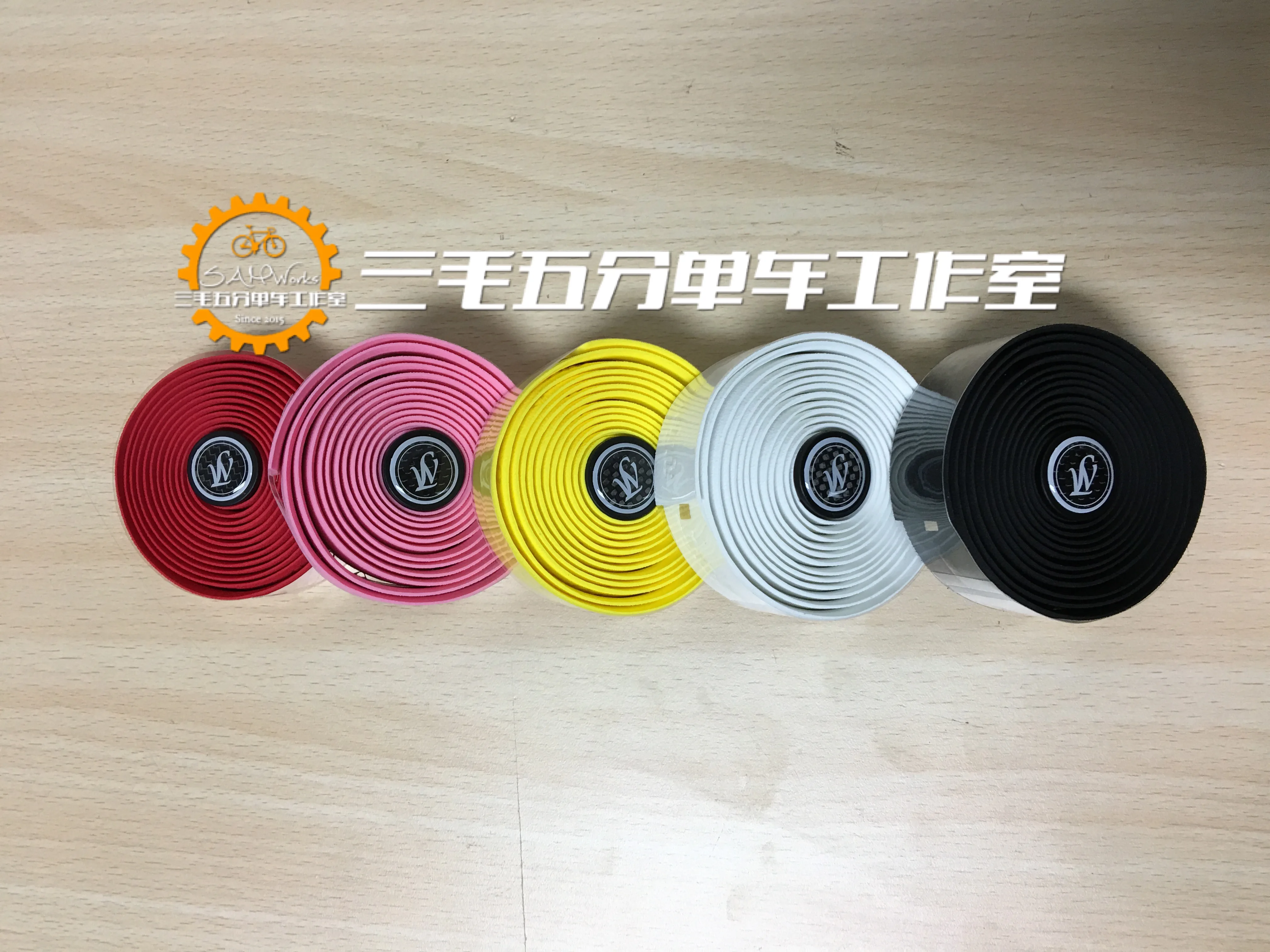 Spot LightWeight LW German road dead fly bicycle bar belt black green blue yellow 
Spot LightWeight LW German road dead fly bicycle bar belt black green blue yellow