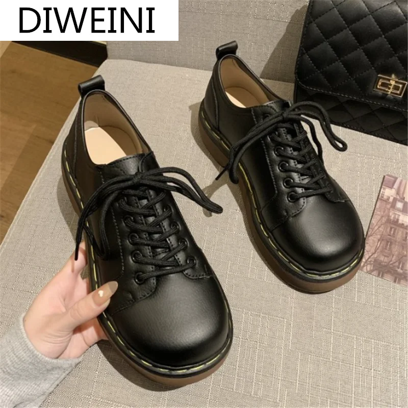 2021 New Fashion Pu Leather Shoes Spring Lace-up Flat Round Toe Women Retro Casual Shoes Outdoor Comfortable Light Women Shoes
2021 New Fashion Pu Leather Shoes Spring Lace-up Flat Round Toe Women Retro Casual Shoes Outdoor Comfortable Light Women Shoes