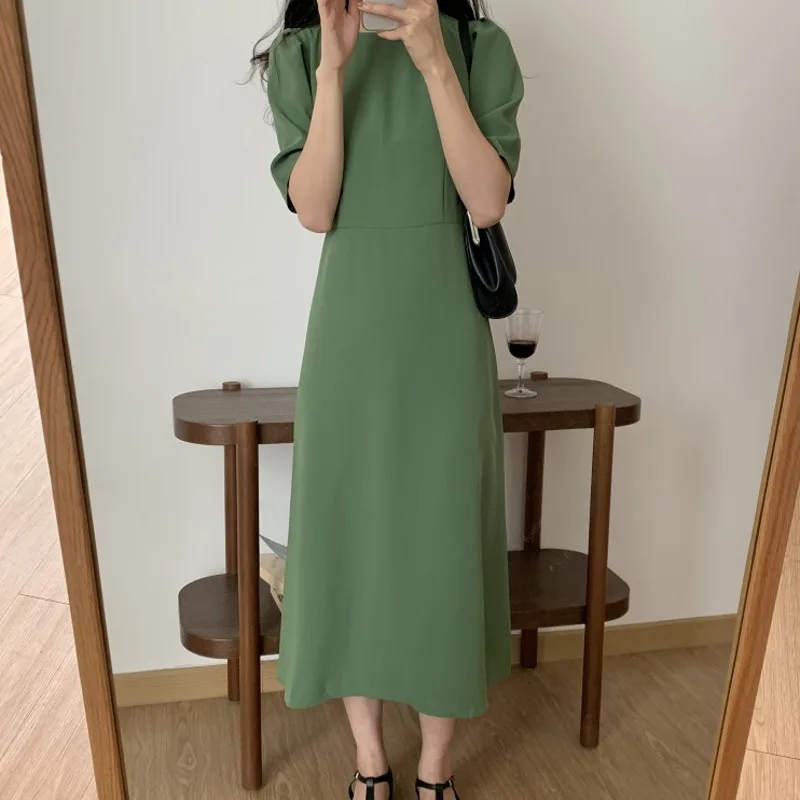 Women Solid Color Vintage Casual Slim Long Dress New Round Neck short Sleeve Fit Fashion Tide Spring Summer 2021 Z409
Women Solid Color Vintage Casual Slim Long Dress New Round Neck short Sleeve Fit Fashion Tide Spring Summer 2021 Z409