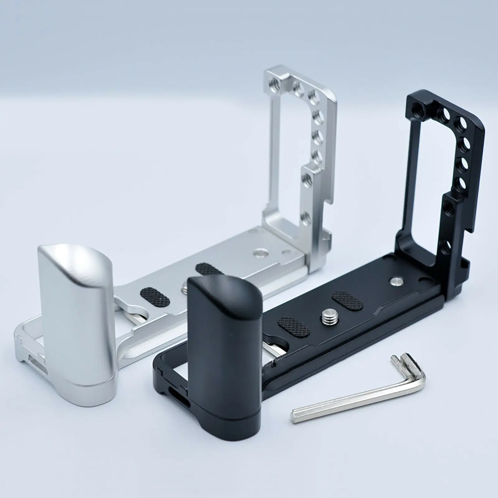 Alloy Camera Expansion Quick-Release L Plate Bracket for Olympus EM5 III E-M5 Mark III Black/Silver Optional
Alloy Camera Expansion Quick-Release L Plate Bracket for Olympus EM5 III E-M5 Mark III Black/Silver Optional