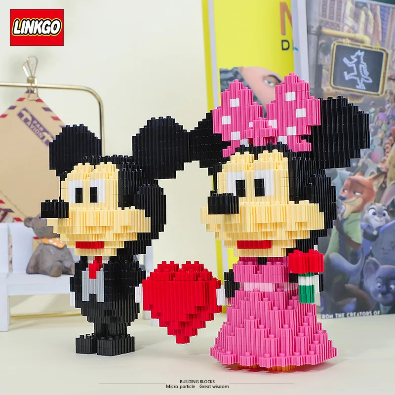 Mini Anime Doll Mouse Model Building Block DIY Cartoon Character Doll Mouse Couple Wedding Scene Assembling Brick Children's Toy
Mini Anime Doll Mouse Model Building Block DIY Cartoon Character Doll Mouse Couple Wedding Scene Assembling Brick Children's Toy