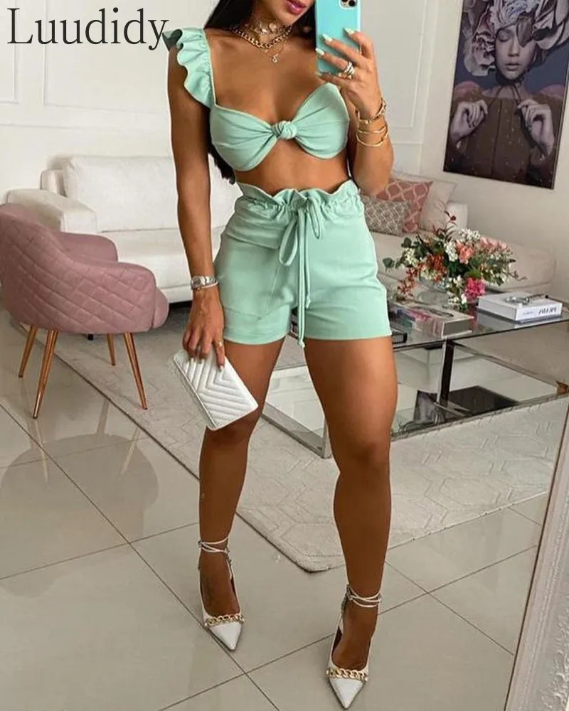 Women Solid Color Short Sleeve Crop Top & Drawstring Shorts 2 Piece Sets
Women Solid Color Short Sleeve Crop Top & Drawstring Shorts 2 Piece Sets