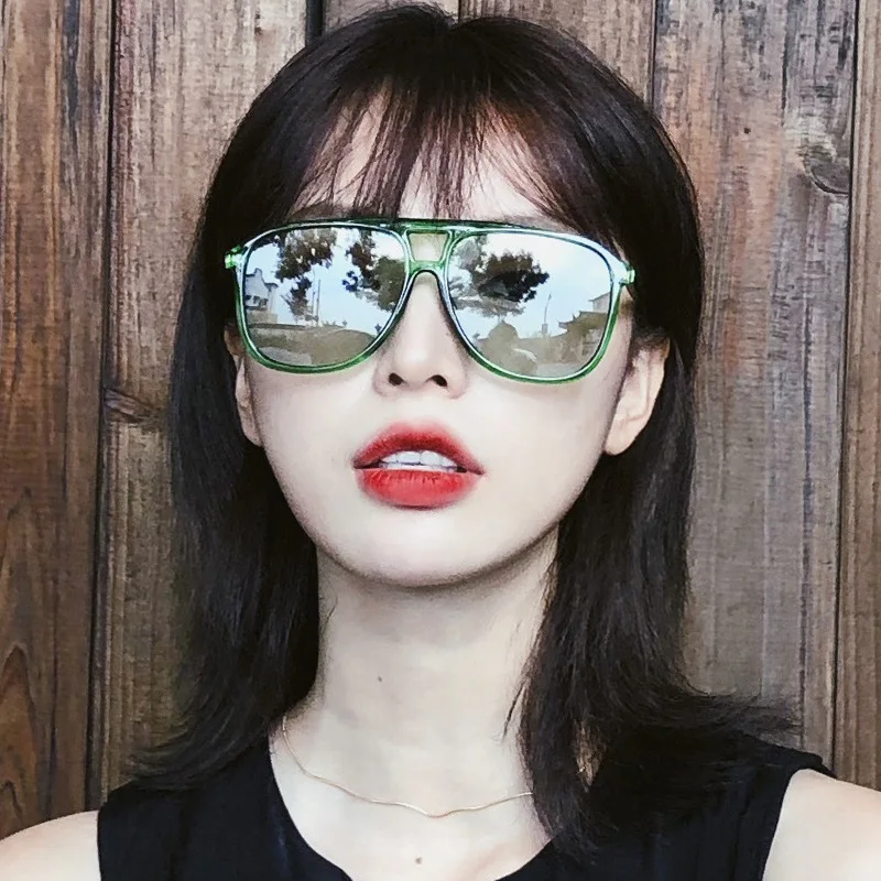 

2019 Fashion Candy Colors Sunglasses Women Ocean Lens Sunglasses Men Plastic Pilot Sun Glasses Vintage Lenses Oculos Feminin