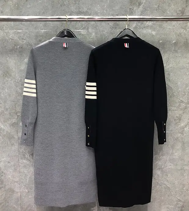 TB 2021 Fashion Thom Brand Sweaters Women Loose V-Neck Cardigans Clothing Striped Merino Wool Cashmere Autumn Winter Casual Coat
TB 2021 Fashion Thom Brand Sweaters Women Loose V-Neck Cardigans Clothing Striped Merino Wool Cashmere Autumn Winter Casual Coat