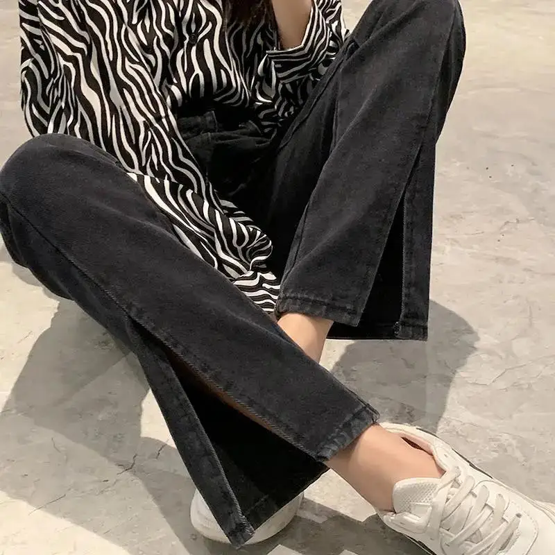 Spring Korean version ins retro loose split jeans wide leg pants women's high waist versatile SLIM STRAIGHT pants
Spring Korean version ins retro loose split jeans wide leg pants women's high waist versatile SLIM STRAIGHT pants