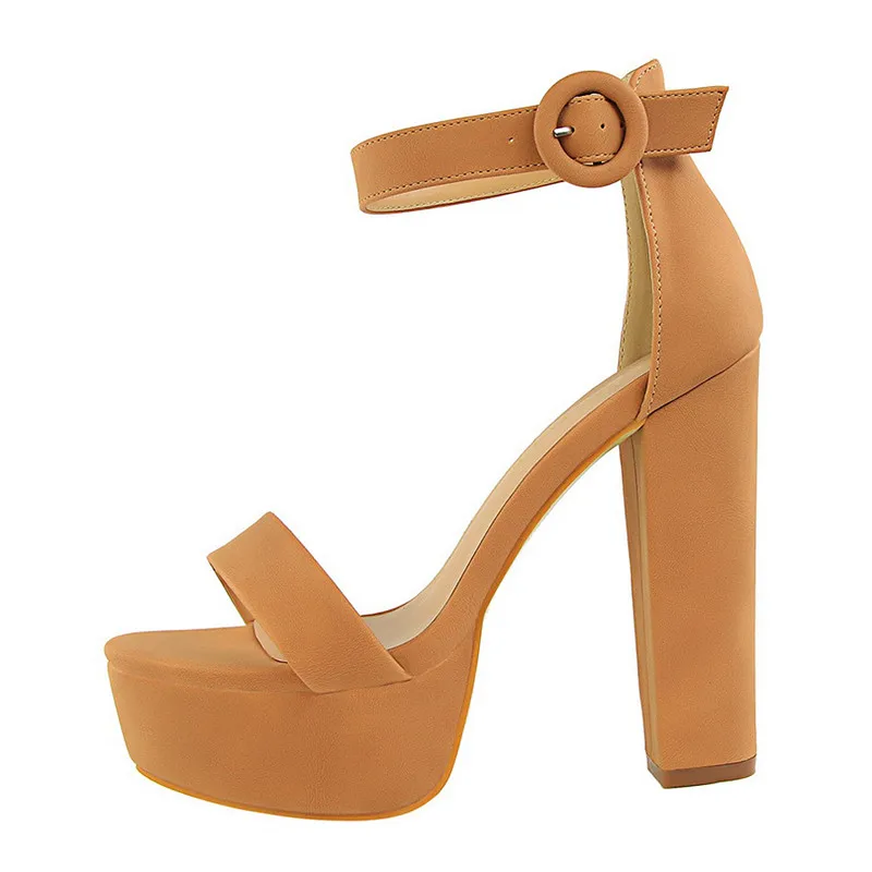 Women's Shoes
Women's Shoes