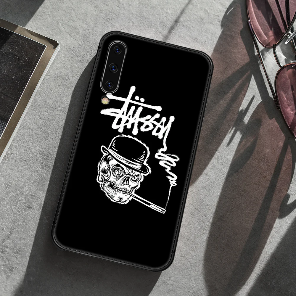 Trendy brand art Phone Case Cover For Samsung Galaxy A10 A11 A20 E A21 A30 A40 A41 A50 A51 A70 A71 A81 S 4G 5G black Coque 3D
Trendy brand art Phone Case Cover For Samsung Galaxy A10 A11 A20 E A21 A30 A40 A41 A50 A51 A70 A71 A81 S 4G 5G black Coque 3D
