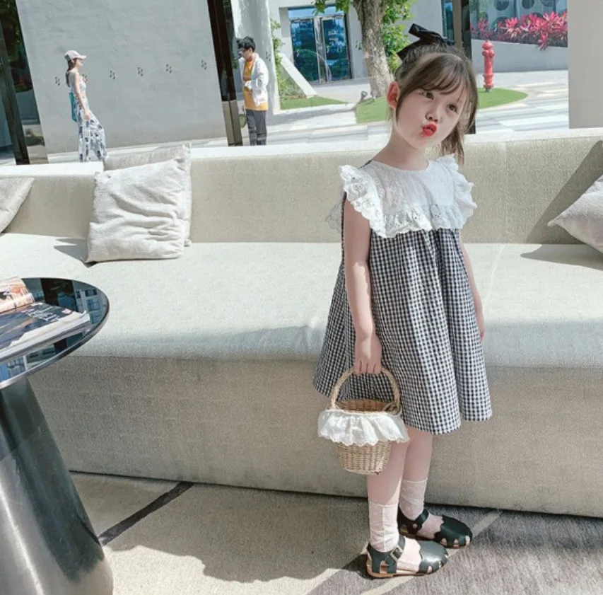 2021 Summer brand Lace Ruffle black check sleeveless girl's dress 246810 years old
2021 Summer brand Lace Ruffle black check sleeveless girl's dress 246810 years old