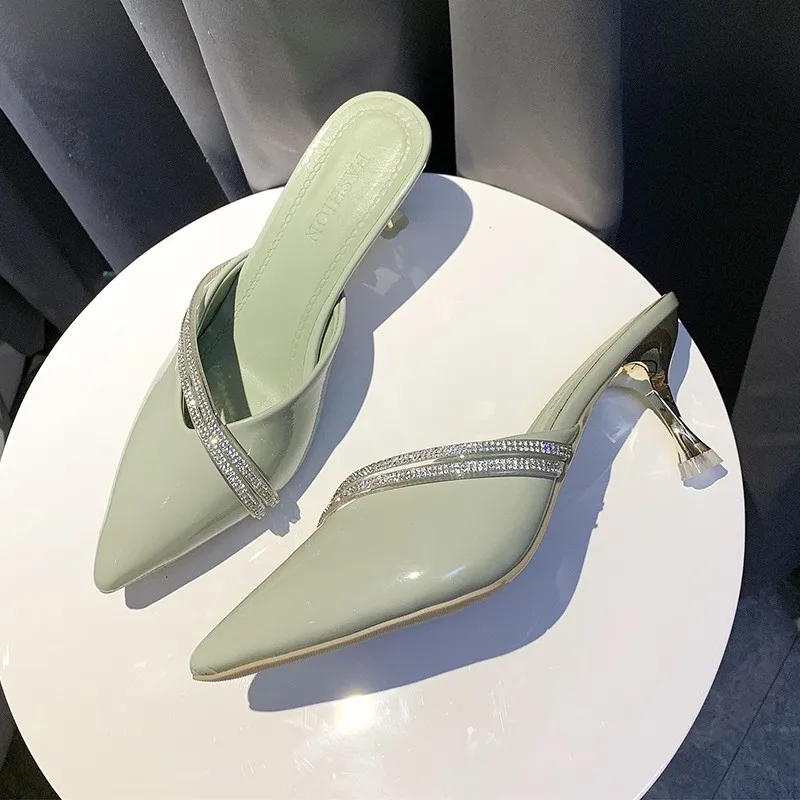 Solid Leather Crystal Slippers Women Shoes Mules 2022 New Summer Sexy Ladies Pointed Toe Casual Ytmtloy Indoor Zapatillas Mujer
Solid Leather Crystal Slippers Women Shoes Mules 2022 New Summer Sexy Ladies Pointed Toe Casual Ytmtloy Indoor Zapatillas Mujer