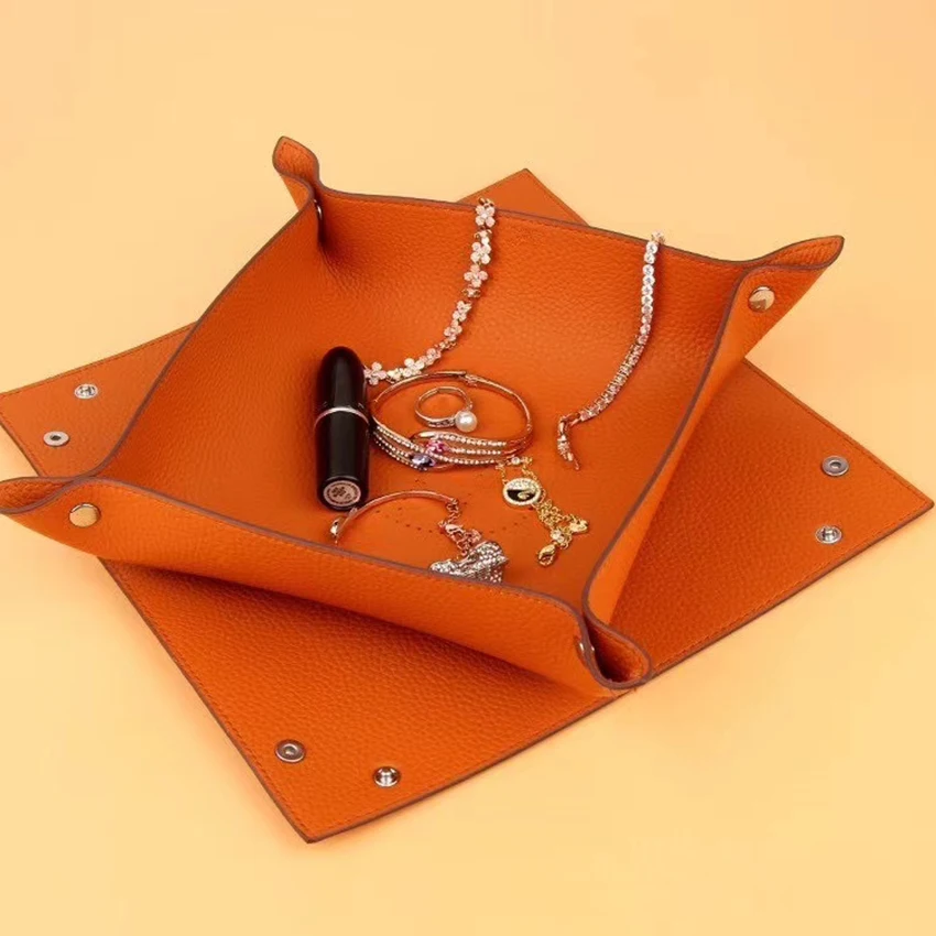 Premium cowhide Jewelry Tray Jewelry Box Set High-end Gift Box Set Charm Fashion Packaging Box jewelry organizer Holiday Gift
Premium cowhide Jewelry Tray Jewelry Box Set High-end Gift Box Set Charm Fashion Packaging Box jewelry organizer Holiday Gift