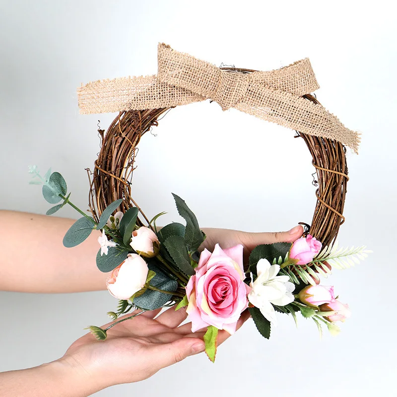 2Pcs/lot Rose Artificial Flower Wreath with Linen Bowknot Wedding Home Decorations Accessories Diy Hanging Wall Roses Wreath
2Pcs/lot Rose Artificial Flower Wreath with Linen Bowknot Wedding Home Decorations Accessories Diy Hanging Wall Roses Wreath