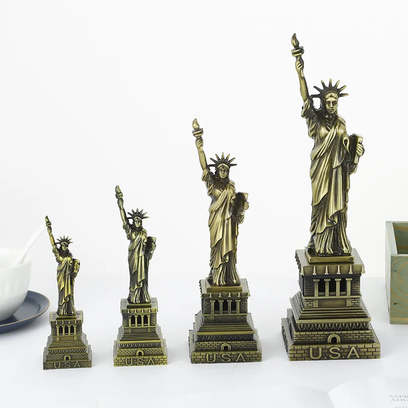 

Vintage Home And Garden Decoration Metal Collectibles Travel Souvenirs of New York The Statue of Liberty Model for Familys