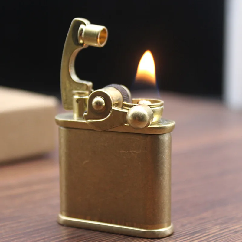 Retro Windproof Grinding Wheel Kerosene Tube Lighter New Brass No Torch Lighter Men's Cigarette Gadget Men's Gift
Retro Windproof Grinding Wheel Kerosene Tube Lighter New Brass No Torch Lighter Men's Cigarette Gadget Men's Gift