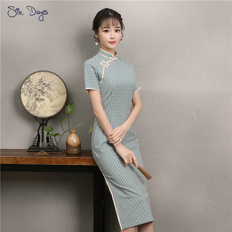 Elegant Chinese Style Women Sexy Cotton Dress Summer Slim Young Girl Modern Qipao Vintage Cheongsam Lady Casual Plaid Dress 
Elegant Chinese Style Women Sexy Cotton Dress Summer Slim Young Girl Modern Qipao Vintage Cheongsam Lady Casual Plaid Dress