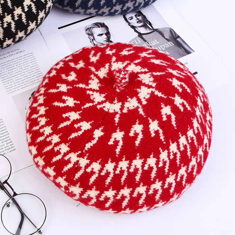 Fashion Elegance Women's Berets Plaid Cap Winter Soft Warm Wool Beret Beanie Hats French Style Vintage Female Bonnet Caps
Fashion Elegance Women's Berets Plaid Cap Winter Soft Warm Wool Beret Beanie Hats French Style Vintage Female Bonnet Caps