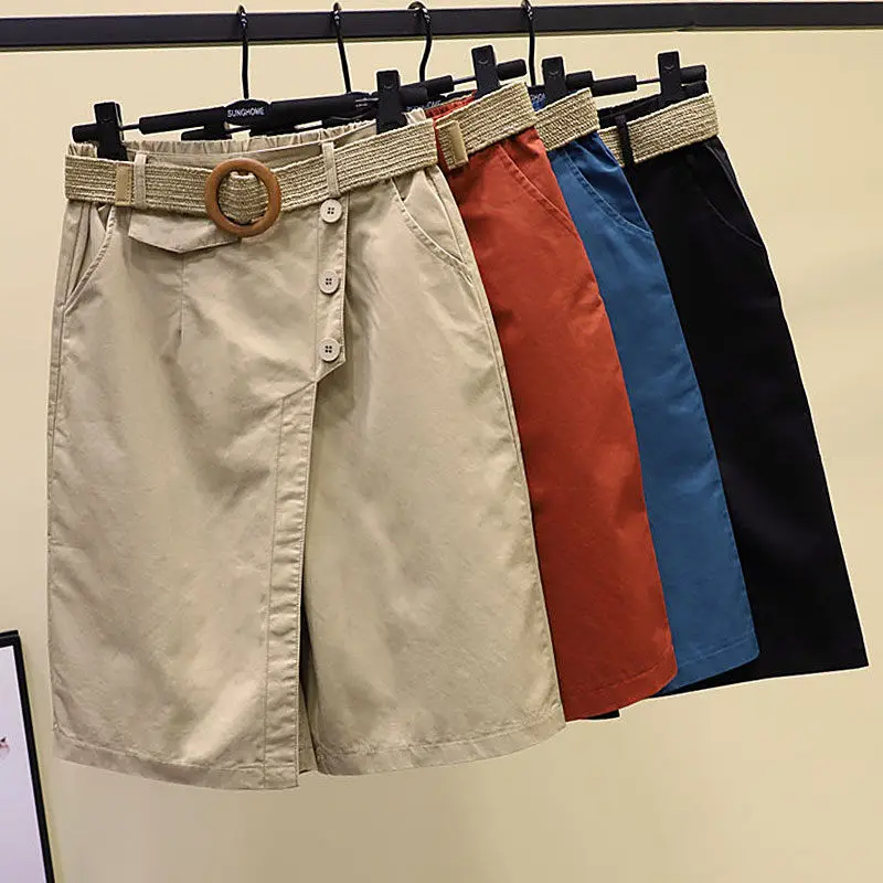 Новинка лета 2022, юбки Hakama с широкими штанинами, женская одежда, корейские повседневные короткие брюки с пятью точками, женские хаки кюлоты с ...
Новинка лета 2022, юбки Hakama с широкими штанинами, женская одежда, корейские повседневные короткие брюки с пятью точками, женские хаки кюлоты с ...
