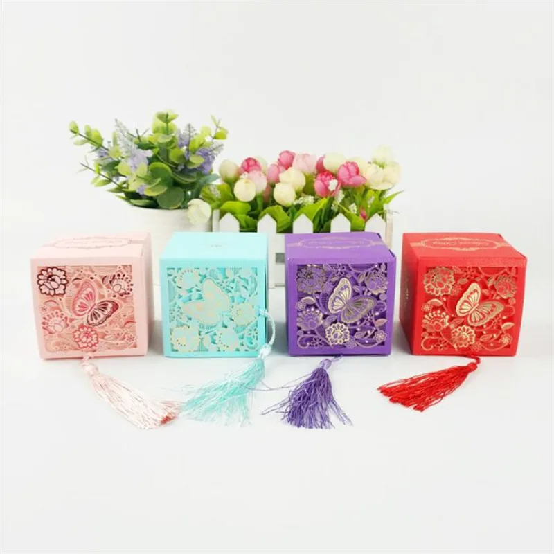 Butterflies Laser Cut Hollow Carriage Favor Gifts Candy Boxes With Ribbon Baby Shower Wedding Party Festival Decoration Supplies
Butterflies Laser Cut Hollow Carriage Favor Gifts Candy Boxes With Ribbon Baby Shower Wedding Party Festival Decoration Supplies
