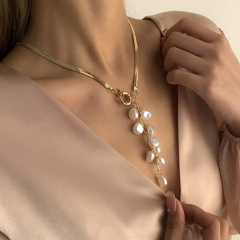Retro Irregular Pearl Pendant Necklace Women's Fashion Korean Trend Cute Snake Chain Tassel Necklace Jewelry Gift 2021 New
Retro Irregular Pearl Pendant Necklace Women's Fashion Korean Trend Cute Snake Chain Tassel Necklace Jewelry Gift 2021 New