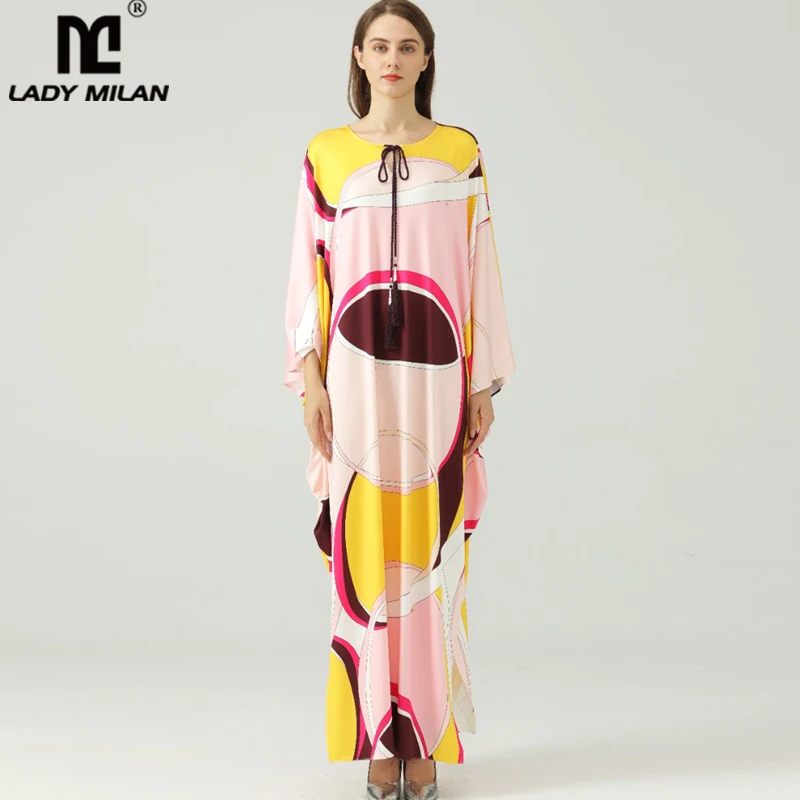 Women's Runway Dresses O Neck Batwing Sleeves Lace Up Printed Fashion Long Holiday Dress in Plus Sizes
Women's Runway Dresses O Neck Batwing Sleeves Lace Up Printed Fashion Long Holiday Dress in Plus Sizes