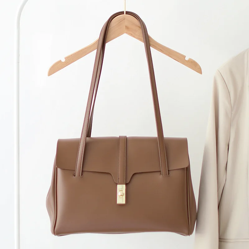 Ladies Quality Leather Letter Shoulder Bags for Women 2021 Luxury Handbags Women Bags Designer Fashion Large Capacity Tote Bag
Ladies Quality Leather Letter Shoulder Bags for Women 2021 Luxury Handbags Women Bags Designer Fashion Large Capacity Tote Bag