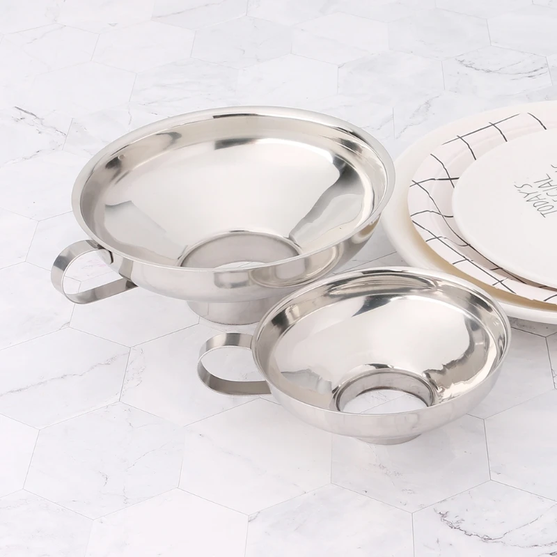 Воронка для консервирования из нержавеющей стали, 2 размера 
Воронка для консервирования из нержавеющей стали, 2 размера