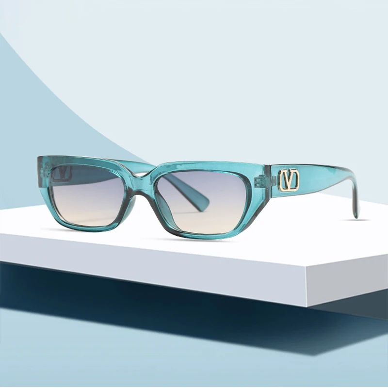 Fashion Trend Personality Small Frame V Sunglasses For Women Men Brand Design Luxury Male Ladies Driving Beach Party Sun Glasses
Fashion Trend Personality Small Frame V Sunglasses For Women Men Brand Design Luxury Male Ladies Driving Beach Party Sun Glasses