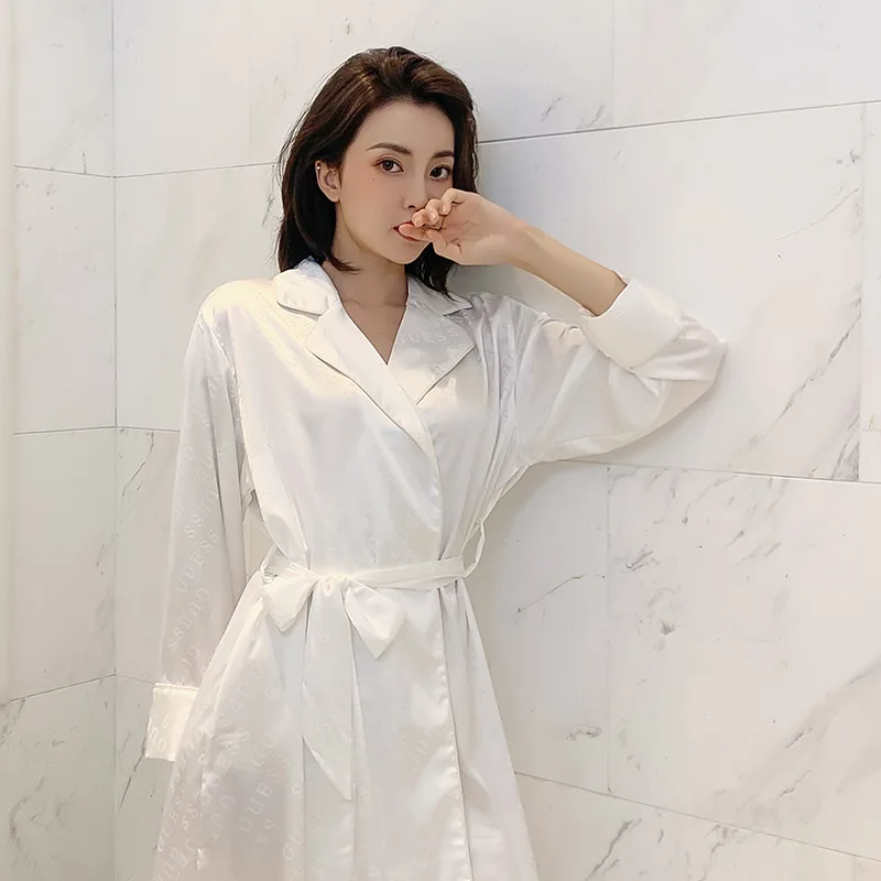 Turn-Down Collar Kimono Robe Satin Female Nightwear Bathrobe Gown Intimate Lingerie Sexy Summer Sleepwear Novvelty Homewear
Turn-Down Collar Kimono Robe Satin Female Nightwear Bathrobe Gown Intimate Lingerie Sexy Summer Sleepwear Novvelty Homewear