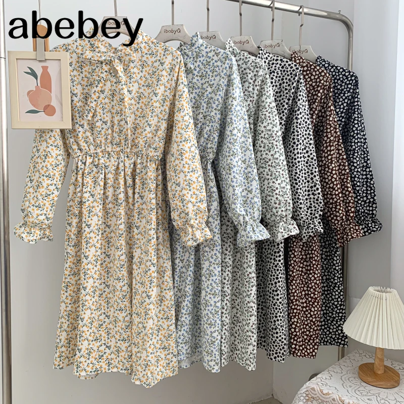 Vintage stand collar long sleeve Dress lace up bow high waist pleated floral mid-length A-line Dress 2021 New Spring Autumn
Vintage stand collar long sleeve Dress lace up bow high waist pleated floral mid-length A-line Dress 2021 New Spring Autumn