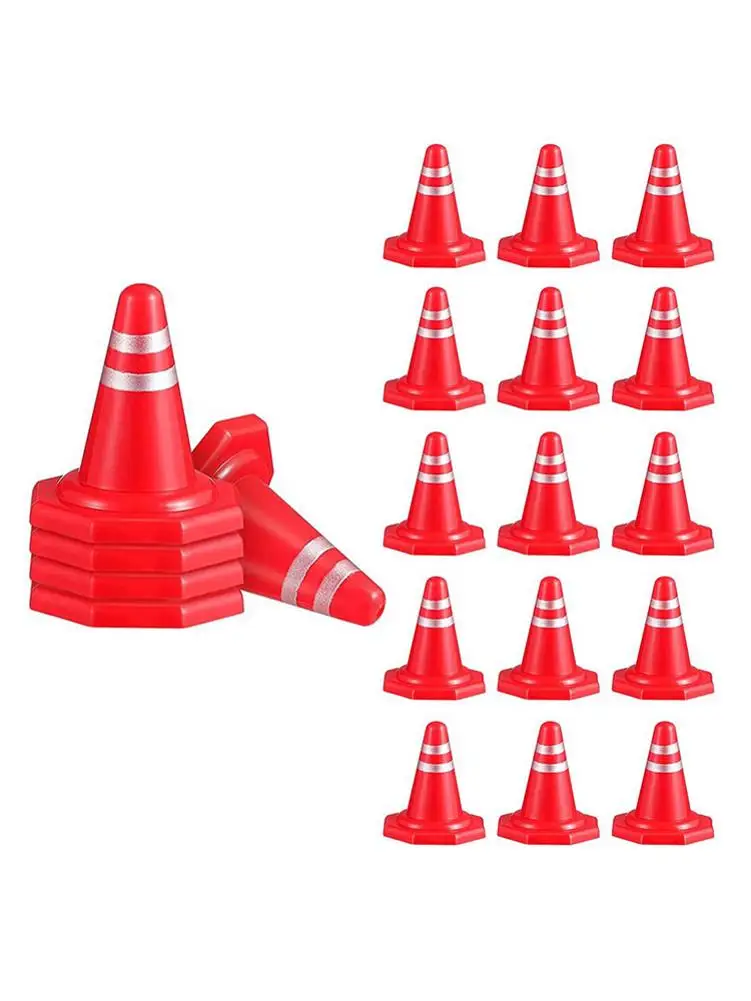 Mini Plastic Traffic Cones Sport Training Agility Marker Cone Traffic Signs Roadblock Toy for Kids Construction Car Theme Party
Mini Plastic Traffic Cones Sport Training Agility Marker Cone Traffic Signs Roadblock Toy for Kids Construction Car Theme Party