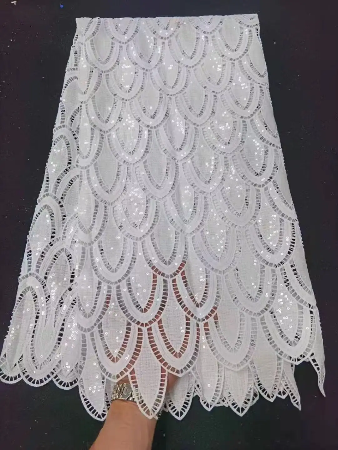 Чистый белый блесток французский Гипюр кружево ткань 2021 Высокое качество африканская кружевная ткань нигерийские кружева с сеткой ткань д...
Чистый белый блесток французский Гипюр кружево ткань 2021 Высокое качество африканская кружевная ткань нигерийские кружева с сеткой ткань д...