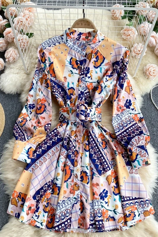 Palace style dress 2021 hot style design niche print age-reducing puff sleeve slim short dress skirt
Palace style dress 2021 hot style design niche print age-reducing puff sleeve slim short dress skirt