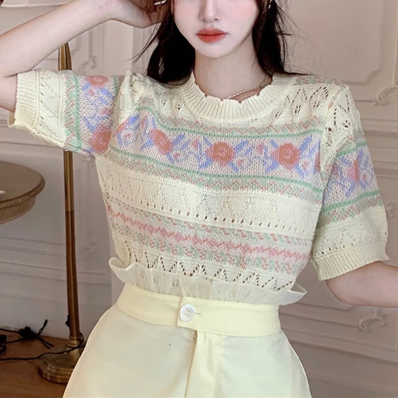 Lucyever Summer Vintage Knitted T-shirt for Women Elegant Print O-neck T Shirts Female 2021 Hollow Out Short Sleeve Pullover Top 
Lucyever Summer Vintage Knitted T-shirt for Women Elegant Print O-neck T Shirts Female 2021 Hollow Out Short Sleeve Pullover Top