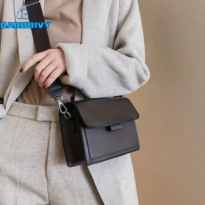 New 2021 Fashion Women PU Leather Shoulder Cross Body Bag Vintage Female Soft Solid Purses Shopping Messenger Bags for Girls
New 2021 Fashion Women PU Leather Shoulder Cross Body Bag Vintage Female Soft Solid Purses Shopping Messenger Bags for Girls