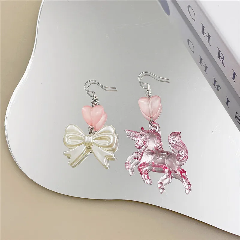 Lovely Pink Unicorn & Bow Earrings Long Pendant Earclip Earrings Beautiful Girl Sweet Jewelry wholesale
Lovely Pink Unicorn & Bow Earrings Long Pendant Earclip Earrings Beautiful Girl Sweet Jewelry wholesale