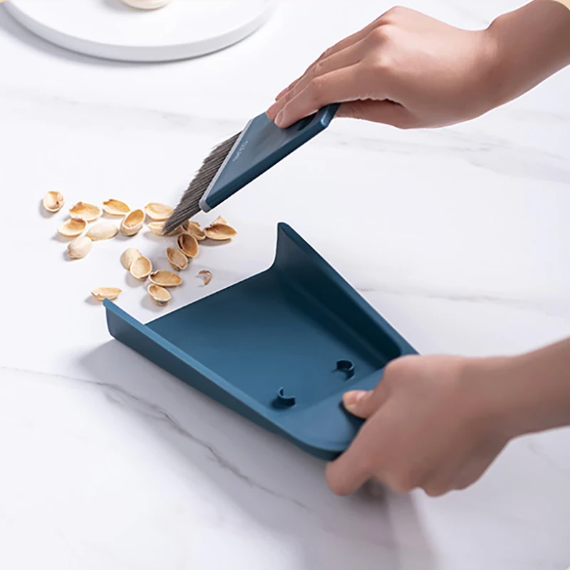 Creative Mini Desktop Broom Household DustpanSoft Small Hair Wiper Broom Sweeping Hair Artifact Small Desk Hand Brush Tool
Creative Mini Desktop Broom Household DustpanSoft Small Hair Wiper Broom Sweeping Hair Artifact Small Desk Hand Brush Tool
